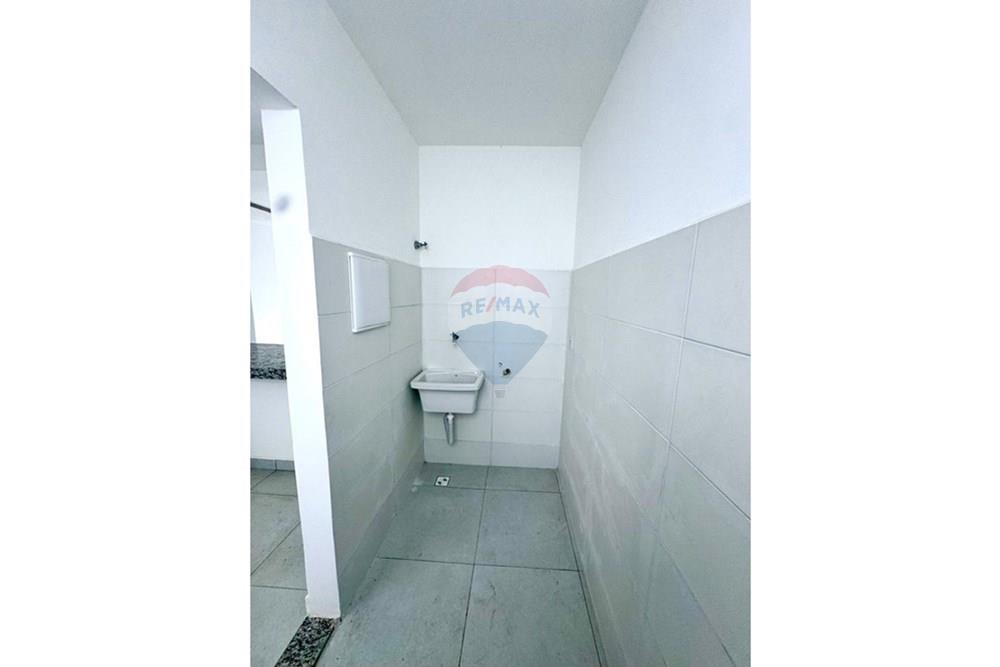 Apartamento para alugar com 2 quartos, 66m² - Foto 12