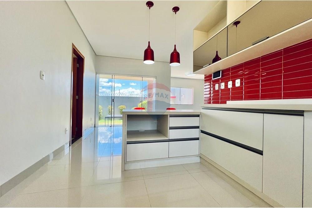 Sobrado - Venda - Barreiras , Bahia - 6fde4c53-2a25-49a1-a4c7-47045f407b2e.jpeg - 580651075-78