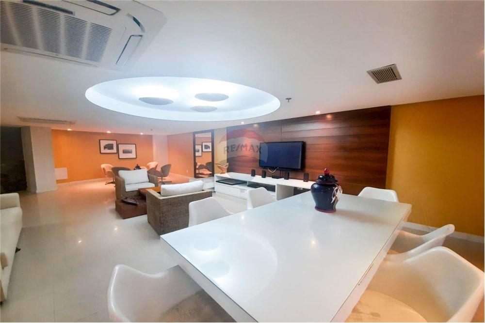 Apartamento - Armação