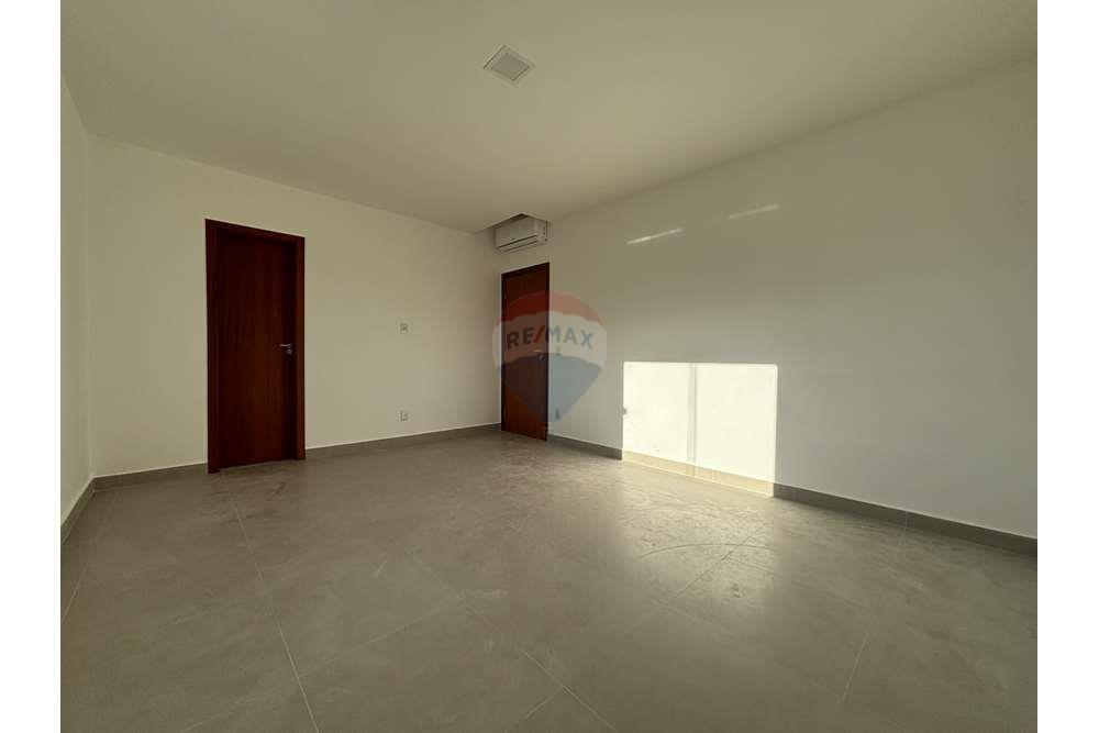 Apartamento para alugar com 2 quartos, 84m² - Foto 17