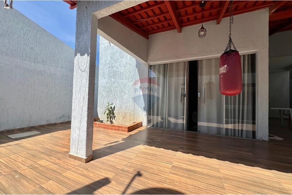 Sobrado - Venda - Barreiras , Bahia - WhatsApp Image 2025-10-31 at 15.28.07 (3).jpeg - 580651043-70