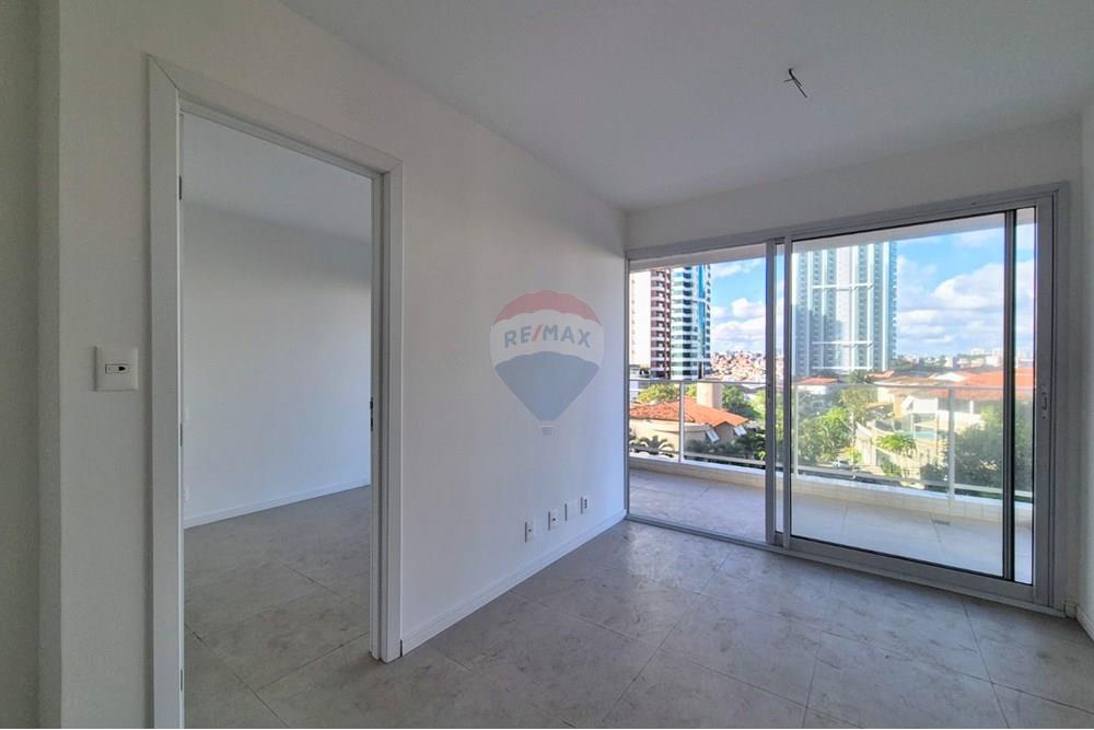Apartamento - Caminho das árvores