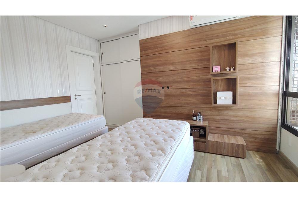 Apartamento - Horto florestal