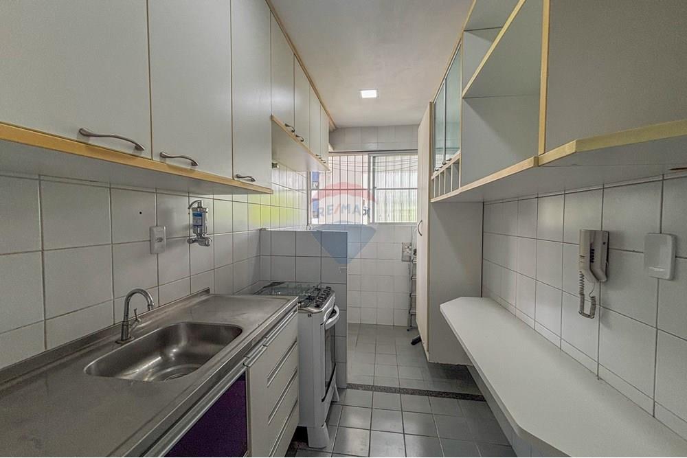 Apartamento - Caminho das árvores