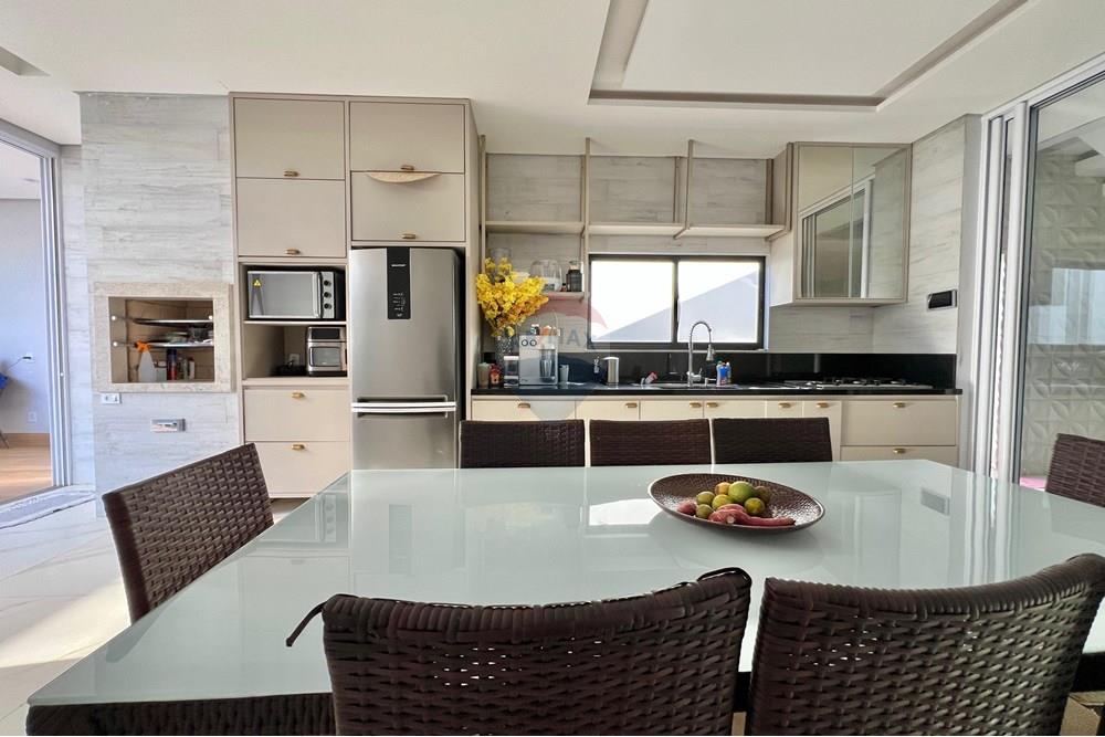 Sobrado - Venda - Barreiras , Bahia - WhatsApp Image 2025-07-10 at 14.06.29 (1).jpeg - 580651094-8