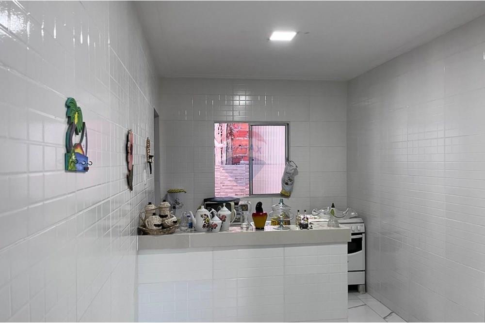 Sobrado - Venda - Lauro de Freitas , Bahia - WhatsApp Image 2025-11-22 at 09.24.01 (3).jpeg - 580421065-56