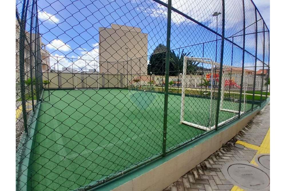 Apartamento - Buraquinho