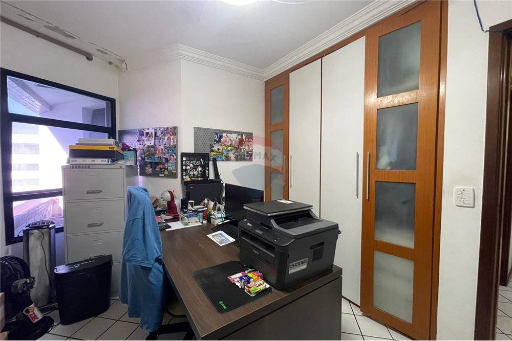 Apartamento - Costa azul