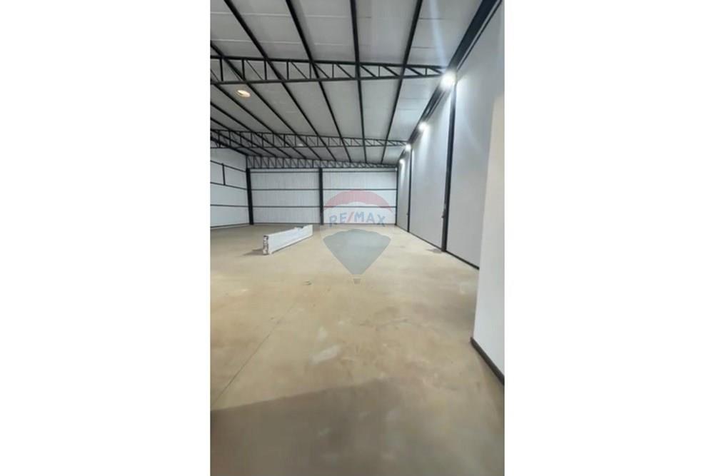 Galpão - Alugar - Luís Eduardo Magalhães , Bahia - WhatsApp Image 2025-11-26 at 23.27.28 (14).jpeg - 580861005-37