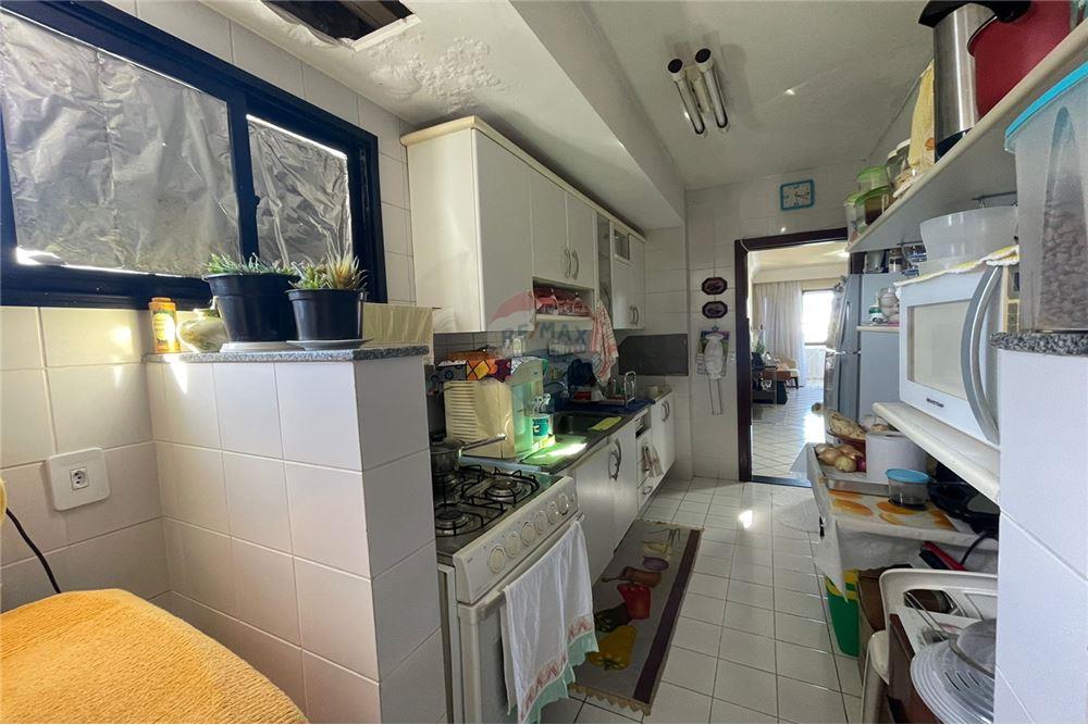 Apartamento - Costa azul