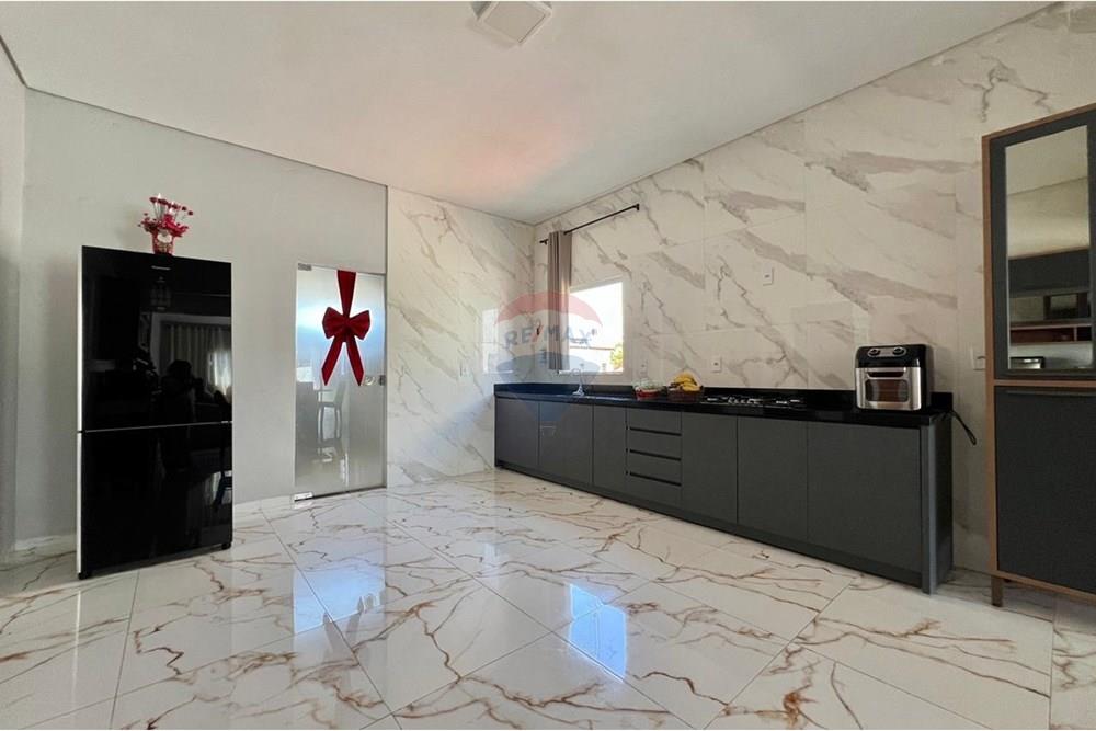 Sobrado - Venda - Barreiras , Bahia - WhatsApp Image 2025-12-10 at 17.53.14.jpeg - 580651020-149