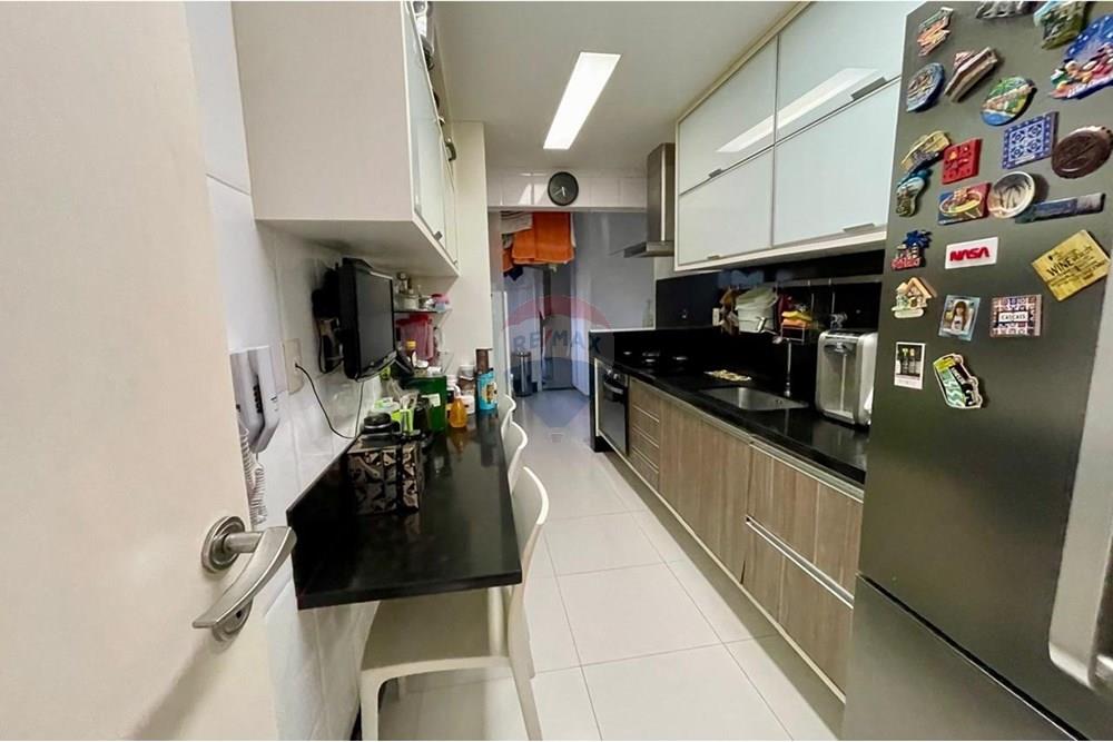 Apartamento - Costa azul