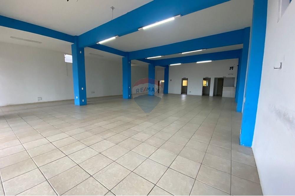 Prédio Inteiro para alugar, 500m² - Foto 2
