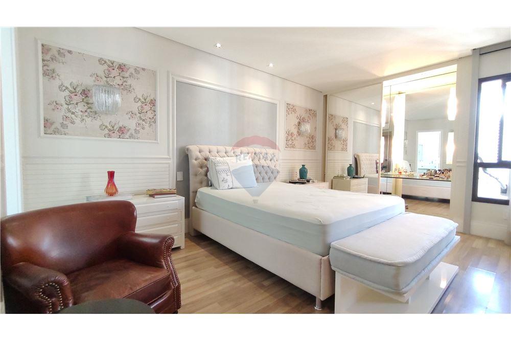 Apartamento - Horto florestal