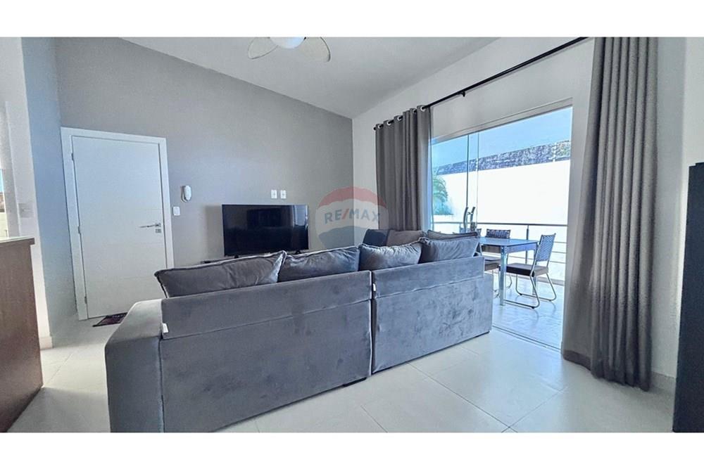 Apartamento para alugar com 2 quartos, 75m² - Foto 4
