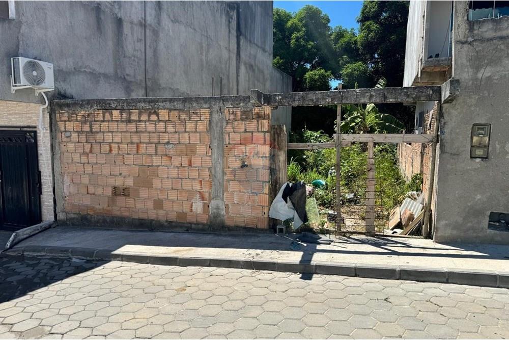 Terreno à venda, 126m² - Foto 1