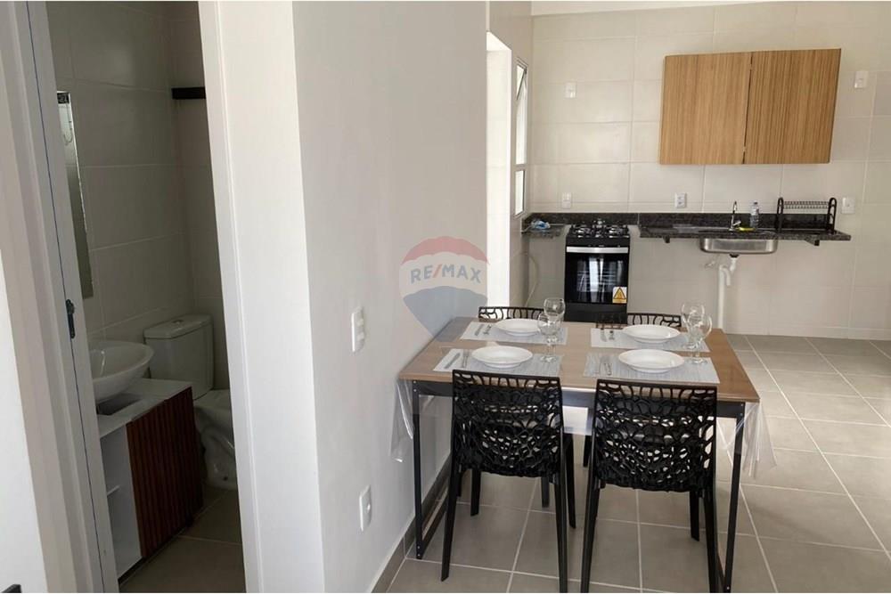 Apartamento para alugar com 2 quartos, 65m² - Foto 3