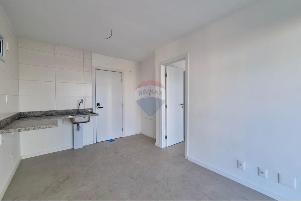 Apartamento - Caminho das árvores