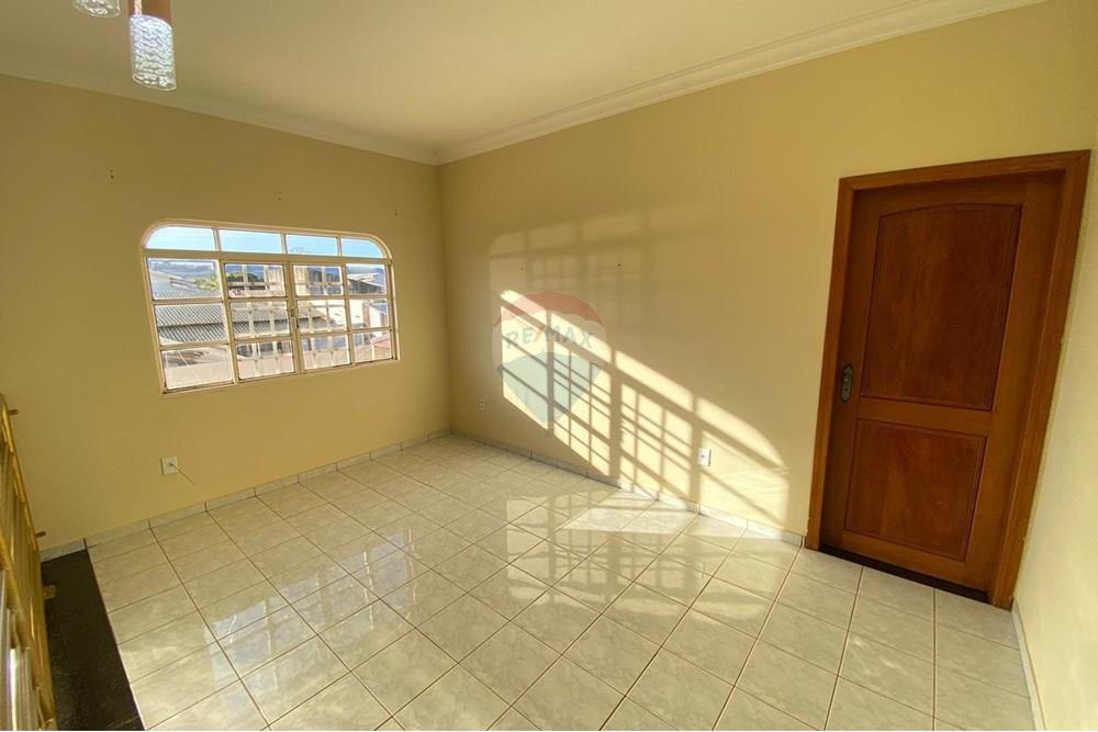 Sobrado - Alugar - Barreiras , Bahia - WhatsApp Image 2024-08-24 at 13.16.39.jpeg - 580651020-130