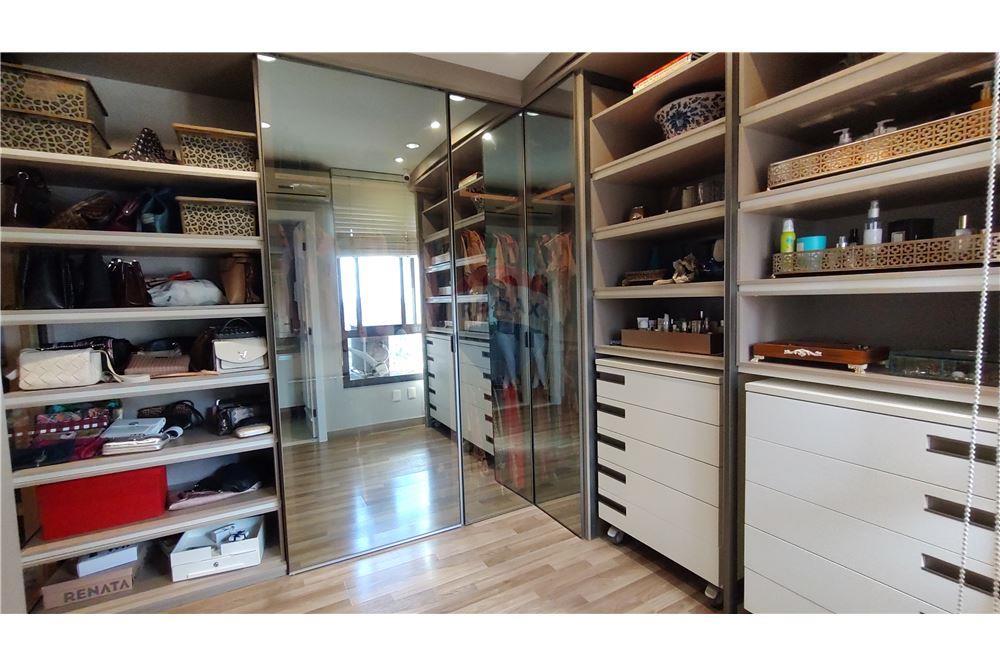 Apartamento - Horto florestal