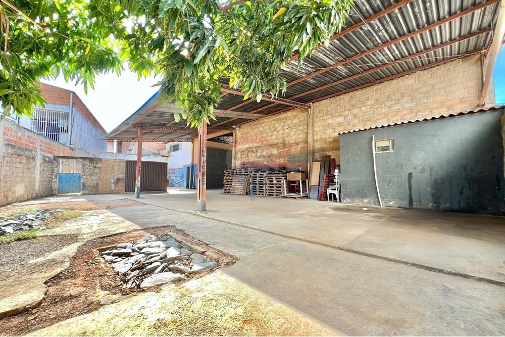 Galpão - Venda - Barreiras , Bahia - WhatsApp Image 2025-04-28 at 17.25.49 (15).jpeg - 580651055-41