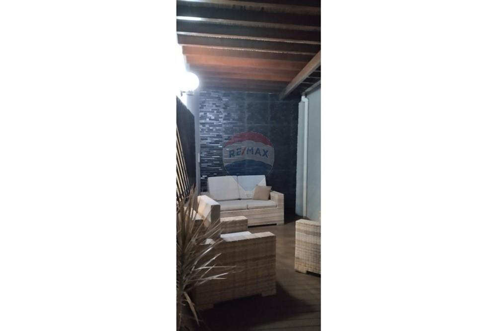 Casa para alugar com 3 quartos, 120m² - Foto 18