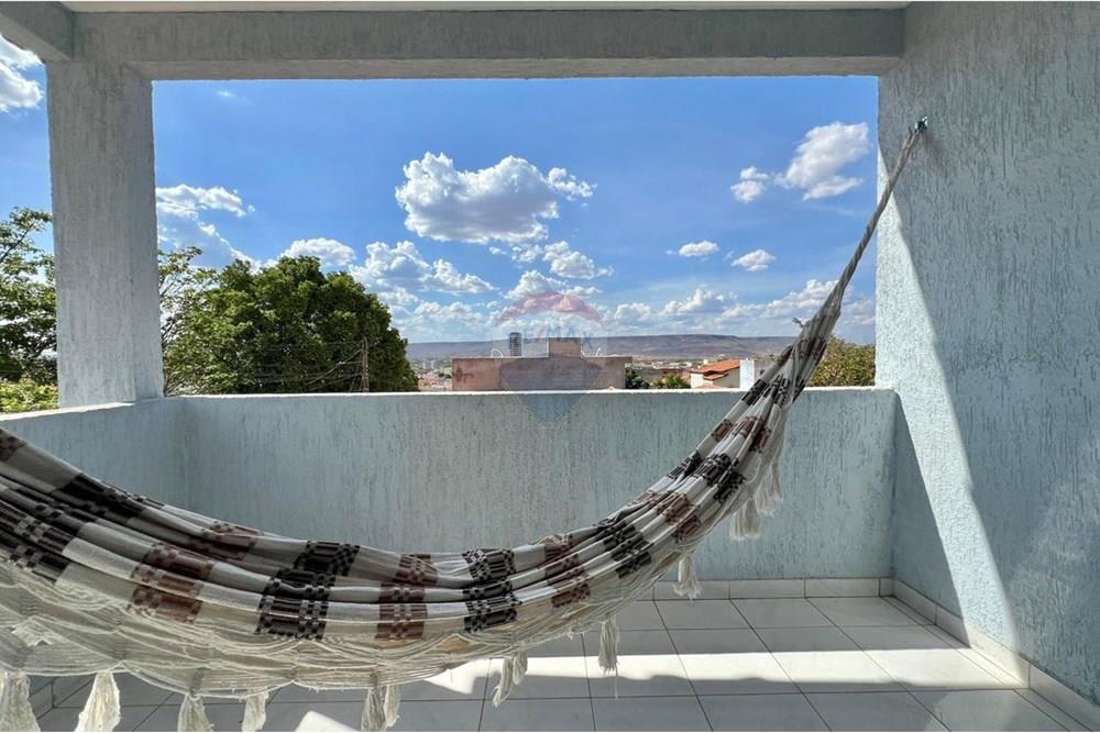 Sobrado - Venda - Barreiras , Bahia - WhatsApp Image 2025-10-31 at 15.28.09 (3).jpeg - 580651043-70