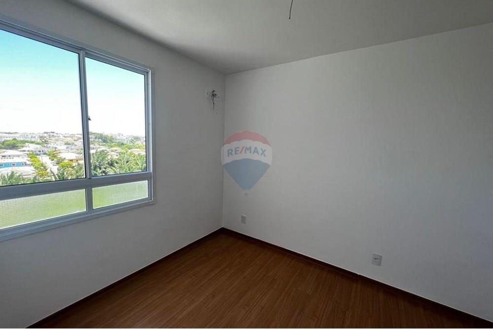 Apartamento - Buraquinho