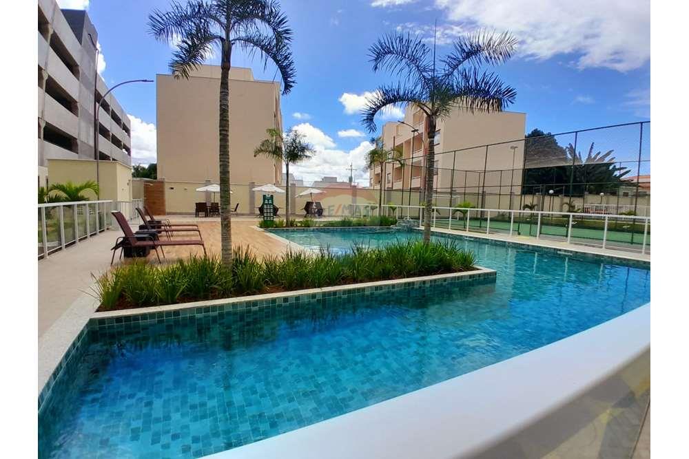 Apartamento - Buraquinho