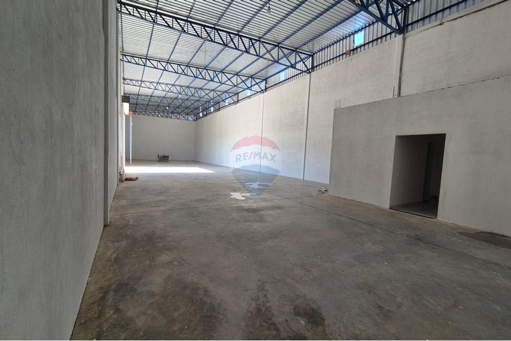 Galpão - Alugar - Barreiras , Bahia - WhatsApp Image 2025-04-25 at 08.29.17 (1).jpeg - 580651097-2