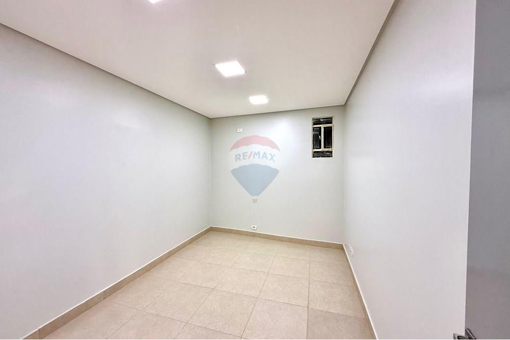 Casa Comercial - Alugar - Barreiras , Bahia - WhatsApp Image 2025-06-26 at 18.03.49 (1).jpeg - 580651041-90