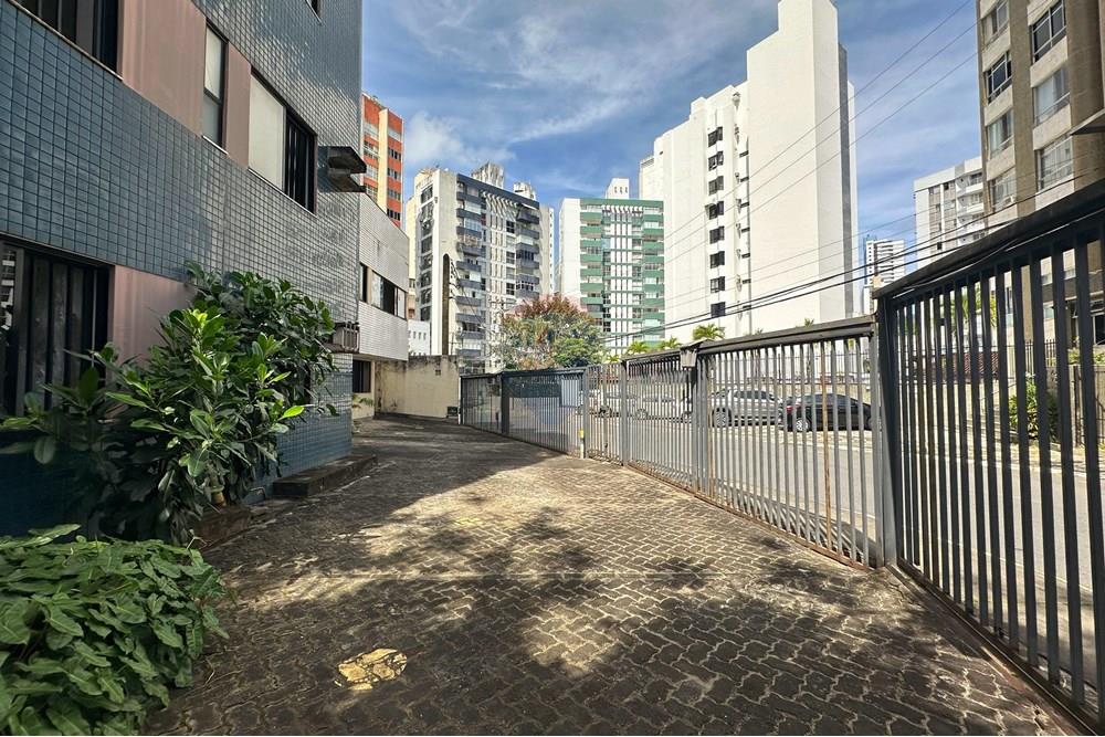 Prédio - Venda - Salvador , Bahia - IMG_1648.jpeg - 580551038-189