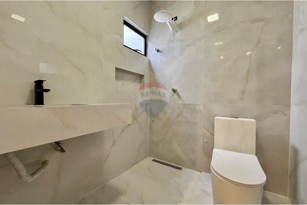 Casa - Venda - Barreiras , Bahia - WhatsApp Image 2025-12-08 at 12.07.11 (1).jpeg - 580651047-104