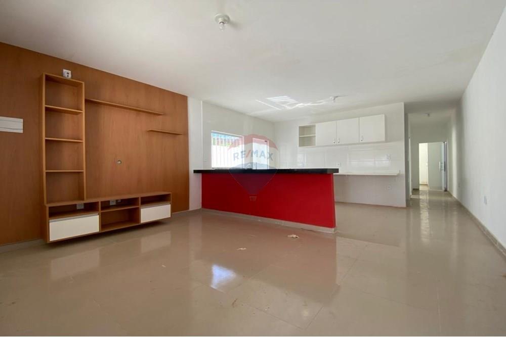 Casa para alugar com 2 quartos, 80m² - Foto 4