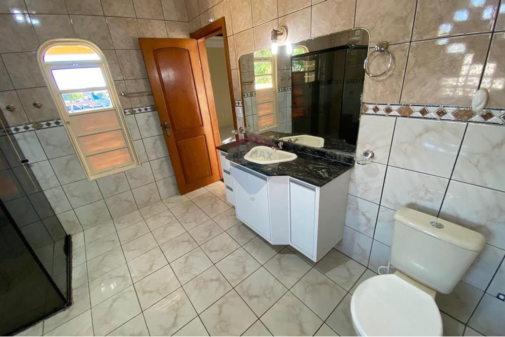 Sobrado - Alugar - Barreiras , Bahia - WhatsApp Image 2024-09-06 at 14.55.00 (2) - Copia.jpeg - 580651020-130