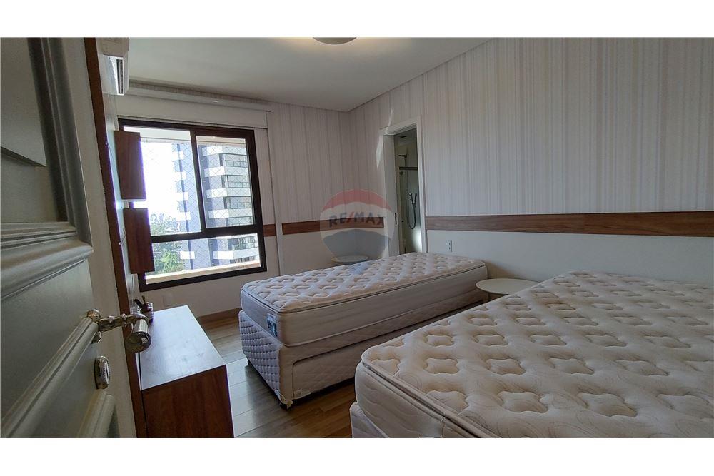 Apartamento - Horto florestal