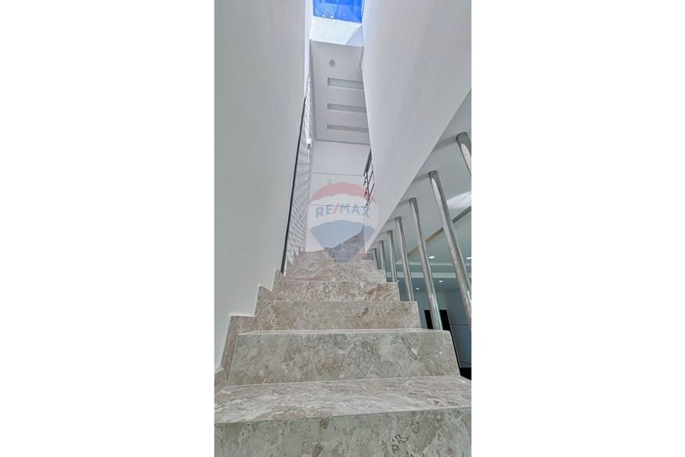 Apartamento para alugar com 2 quartos, 92m² - Foto 14
