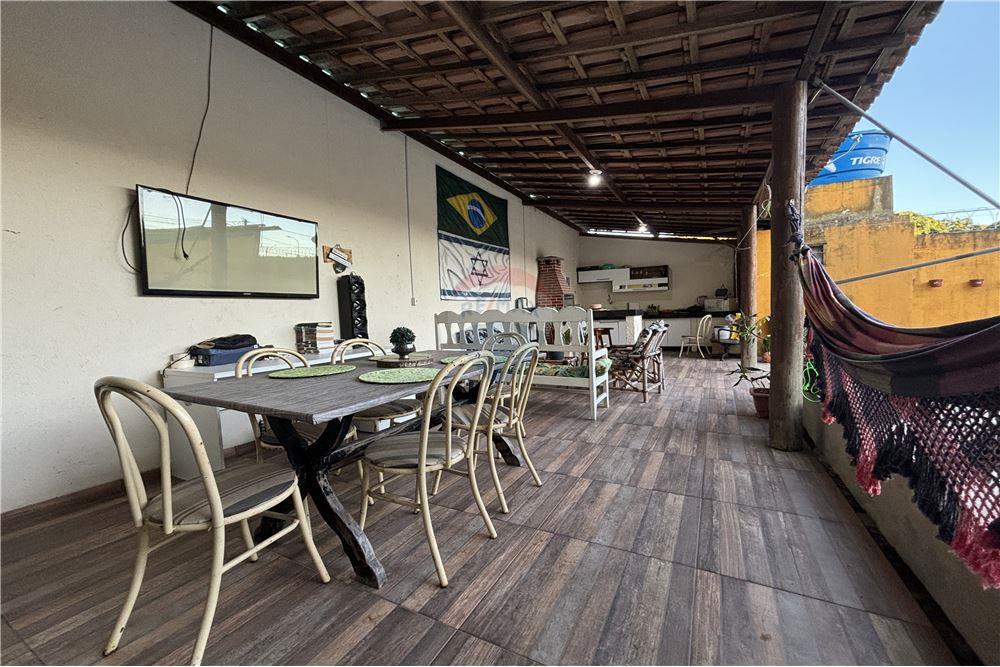 Prédio Inteiro à venda com 11 quartos, 540m² - Foto 21