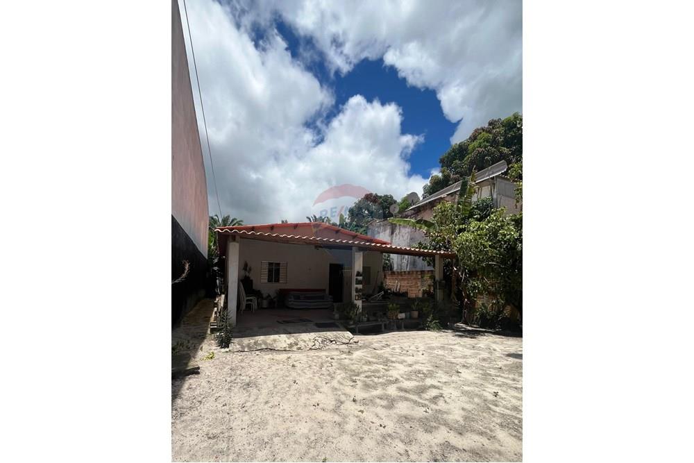 Casa para alugar com 2 quartos, 220m² - Foto 2