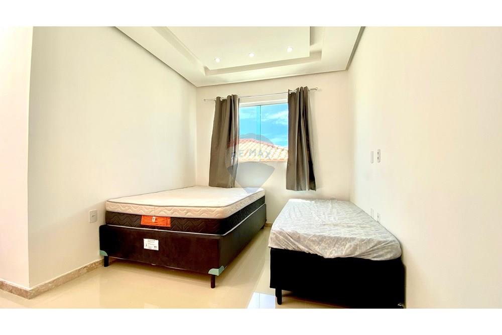 Apartamento para alugar com 3 quartos, 115m² - Foto 18