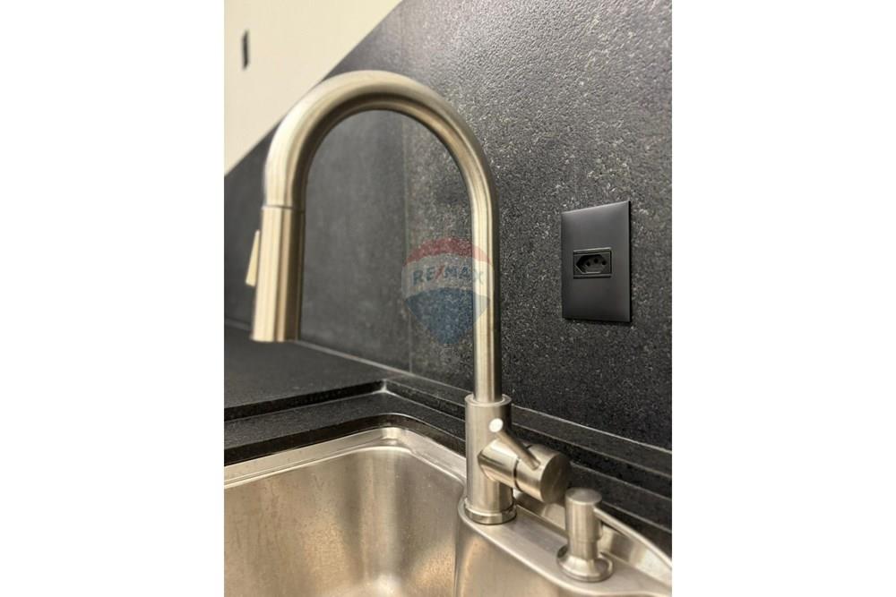 Casa - Venda - Luís Eduardo Magalhães , Bahia - WhatsApp Image 2026-02-04 at 15.34.57 (1).jpeg - 580861005-58