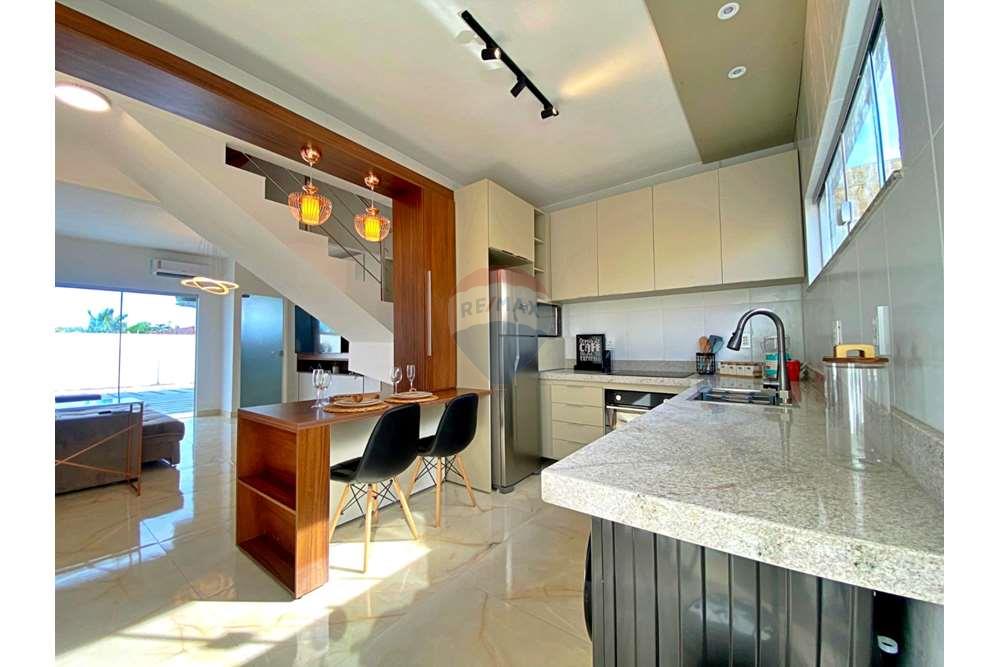 Apartamento à venda com 2 quartos, 80m² - Foto 7
