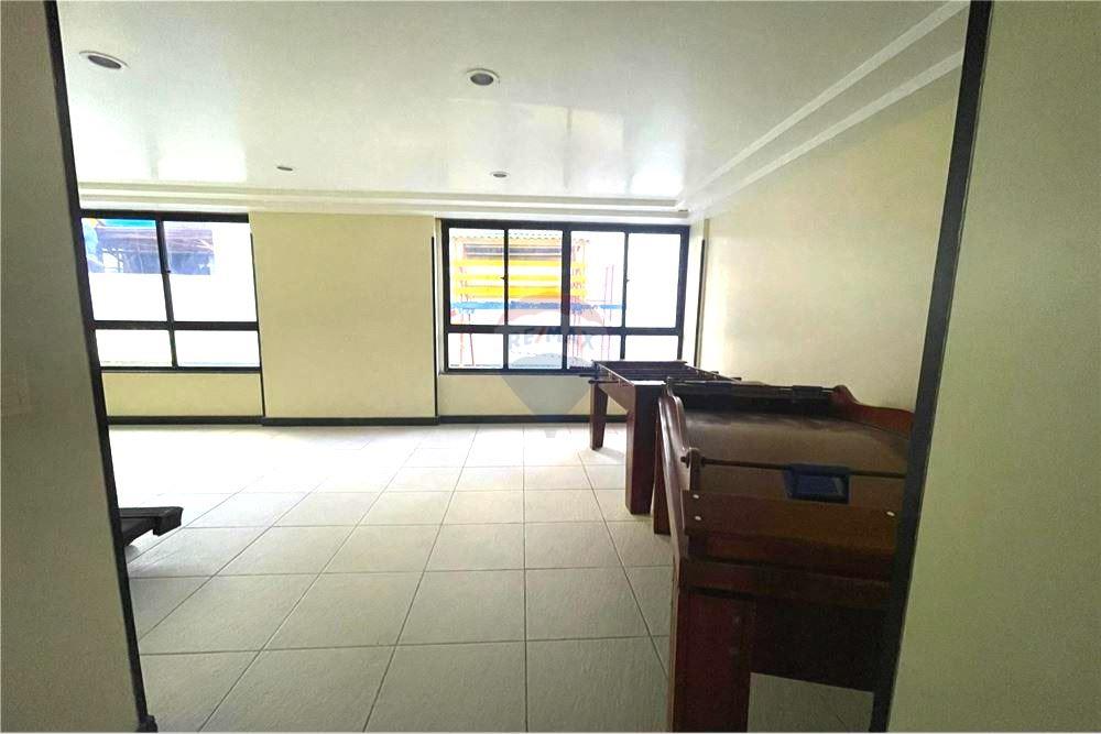 Apartamento - Costa azul