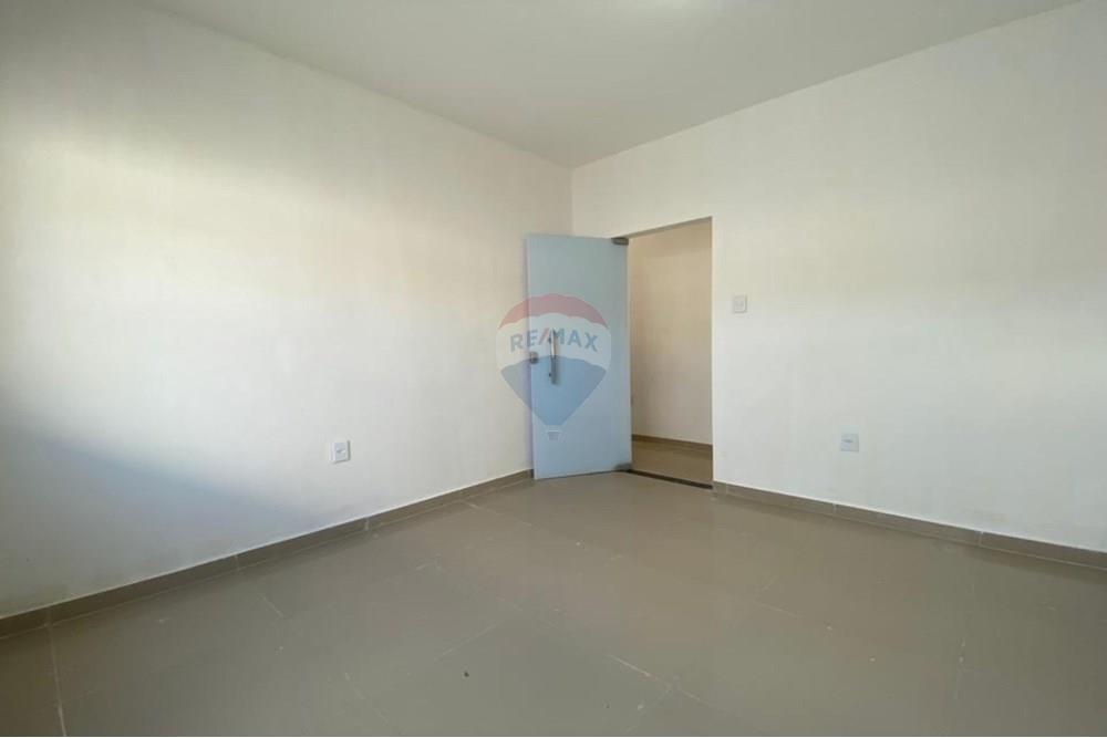 Casa para alugar com 2 quartos, 80m² - Foto 8