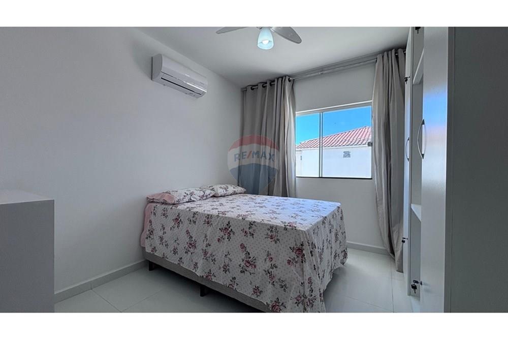Apartamento para alugar com 2 quartos, 75m² - Foto 9
