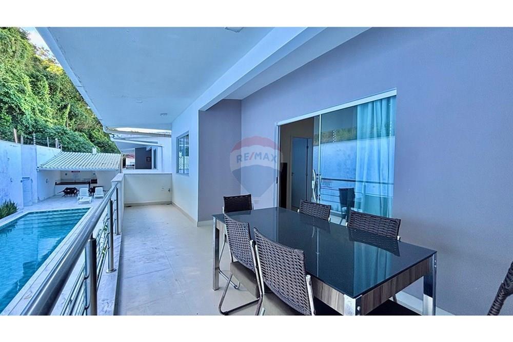 Apartamento para alugar com 2 quartos, 75m² - Foto 1