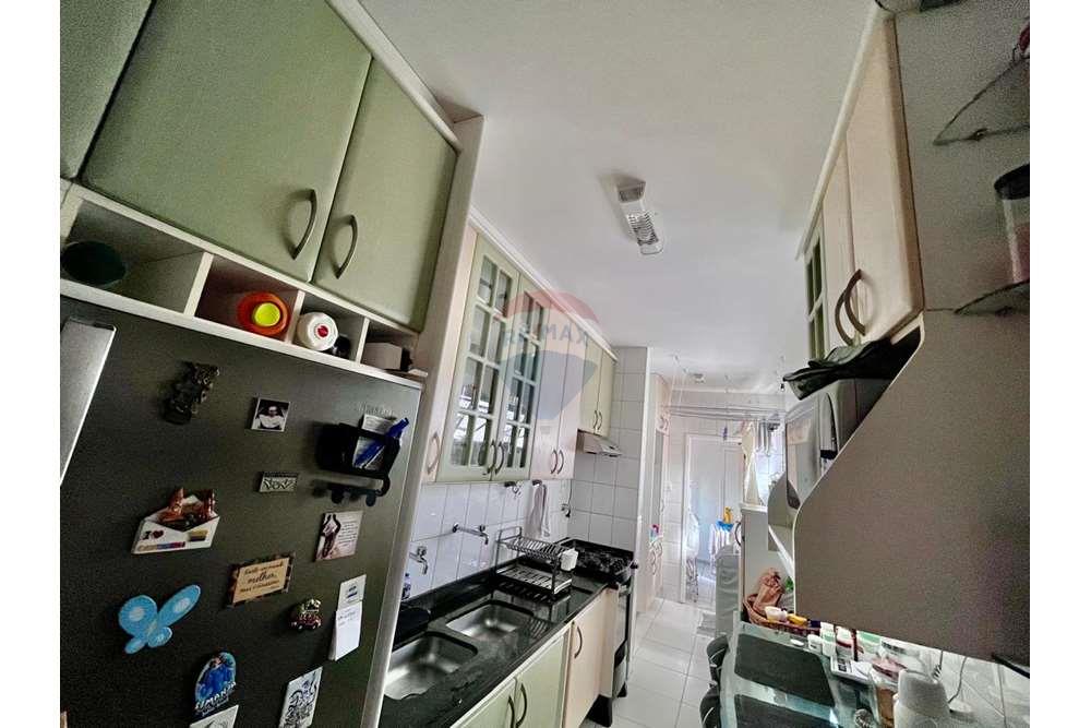 Apartamento - Caminho das arvores