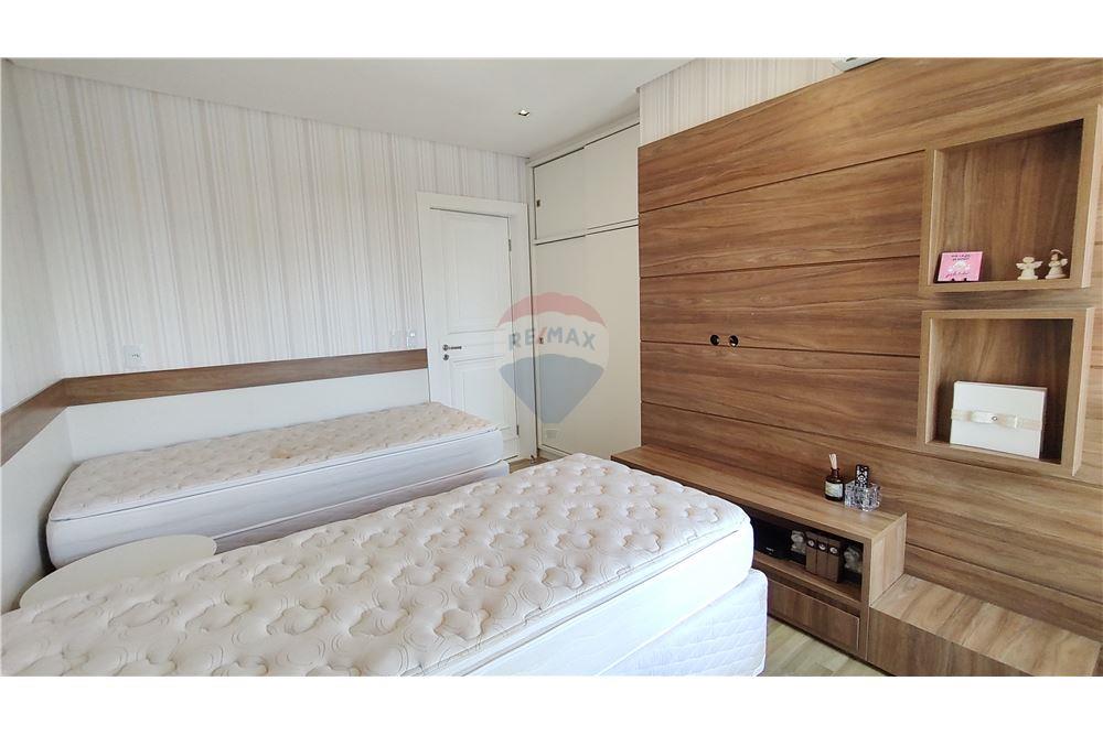 Apartamento - Horto florestal