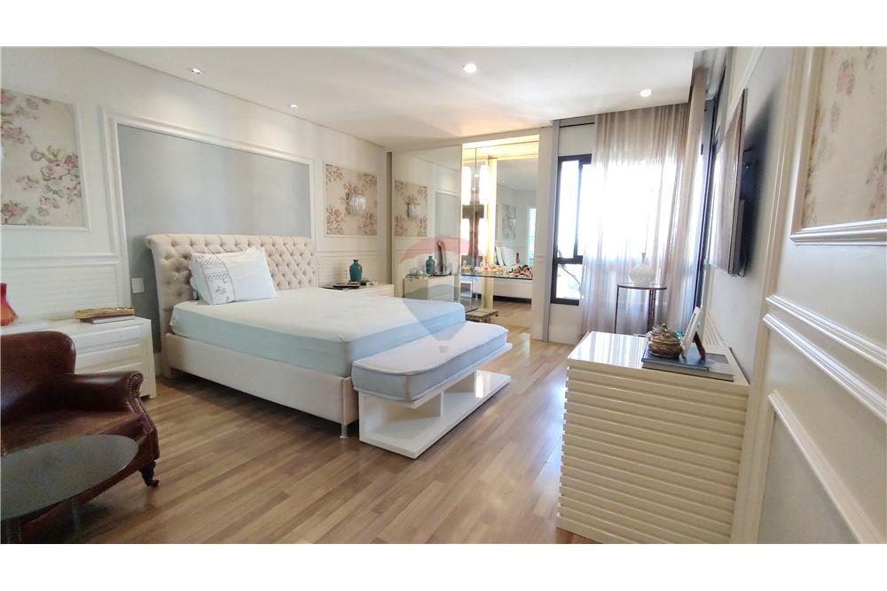 Apartamento - Horto florestal