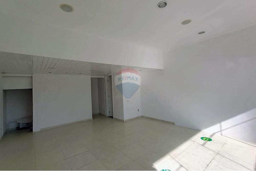 Loja - Alugar - Salvador , Bahia - WhatsApp Image 2025-11-28 at 15.15.29 (1).jpeg - 580551068-130